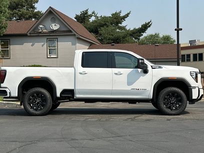 New 2026 GMC Sierra 3500 AT4 w/ AT4 Premium Plus Package