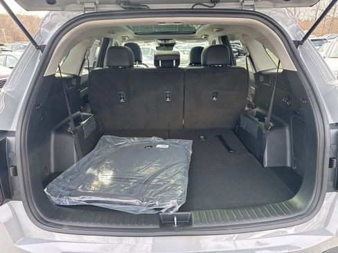 New 2026 Kia Sorento S image 6