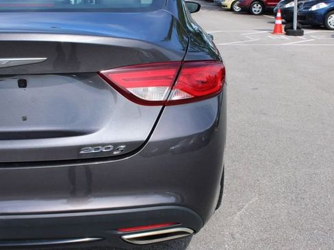 Used 2015 Chrysler 200 S FWD image 43