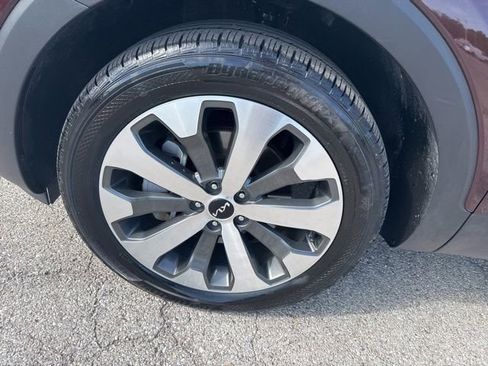 Used 2022 Kia Telluride EX w/ EX Premium Package AWD/4WD image 26
