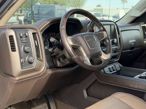 Used 2018 GMC Sierra 1500 Denali w/ Denali Ultimate Package image 22