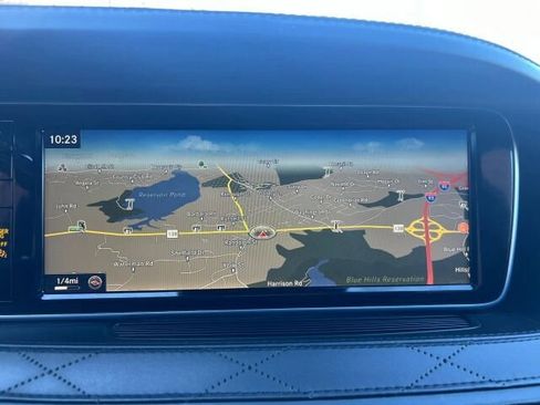 Used 2016 Mercedes-Benz S 63 AMG 4MATIC Sedan w/ Rear Seat Package image 21