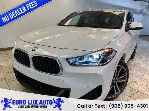 Used 2023 BMW X2 xDrive28i w/ M Sport Package AWD/4WD image 1