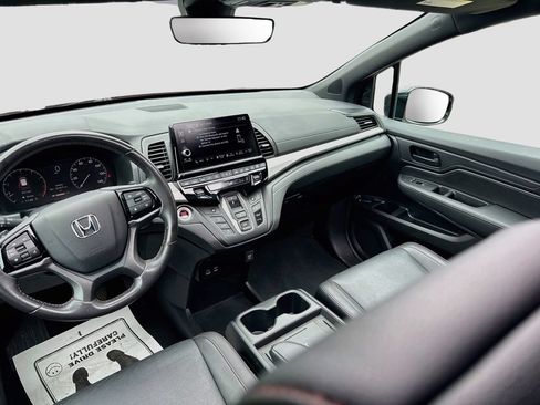 Used 2025 Honda Odyssey Sport-L image 21