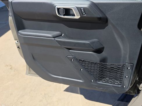 New 2026 Ford Bronco Outer Banks image 33