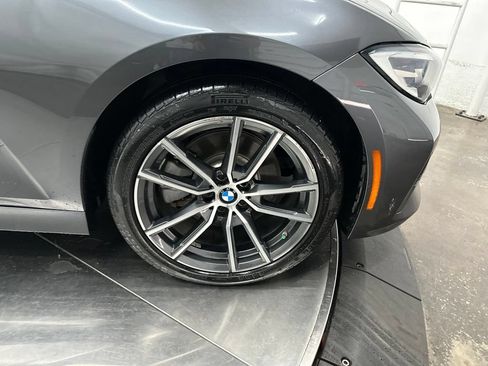 Used 2020 BMW 330i Sedan w/ Driving Assistance Package RWD image 9