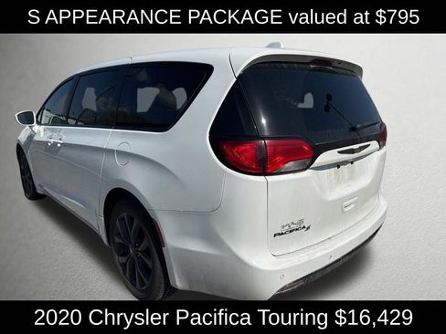 Used 2020 Chrysler Pacifica Touring w/ S Appearance Package image 5
