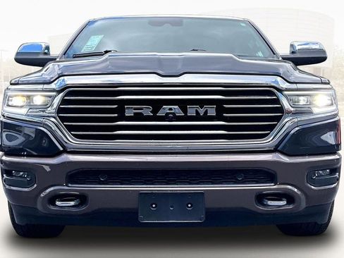 Used 2021 RAM 1500 Limited AWD/4WD image 2