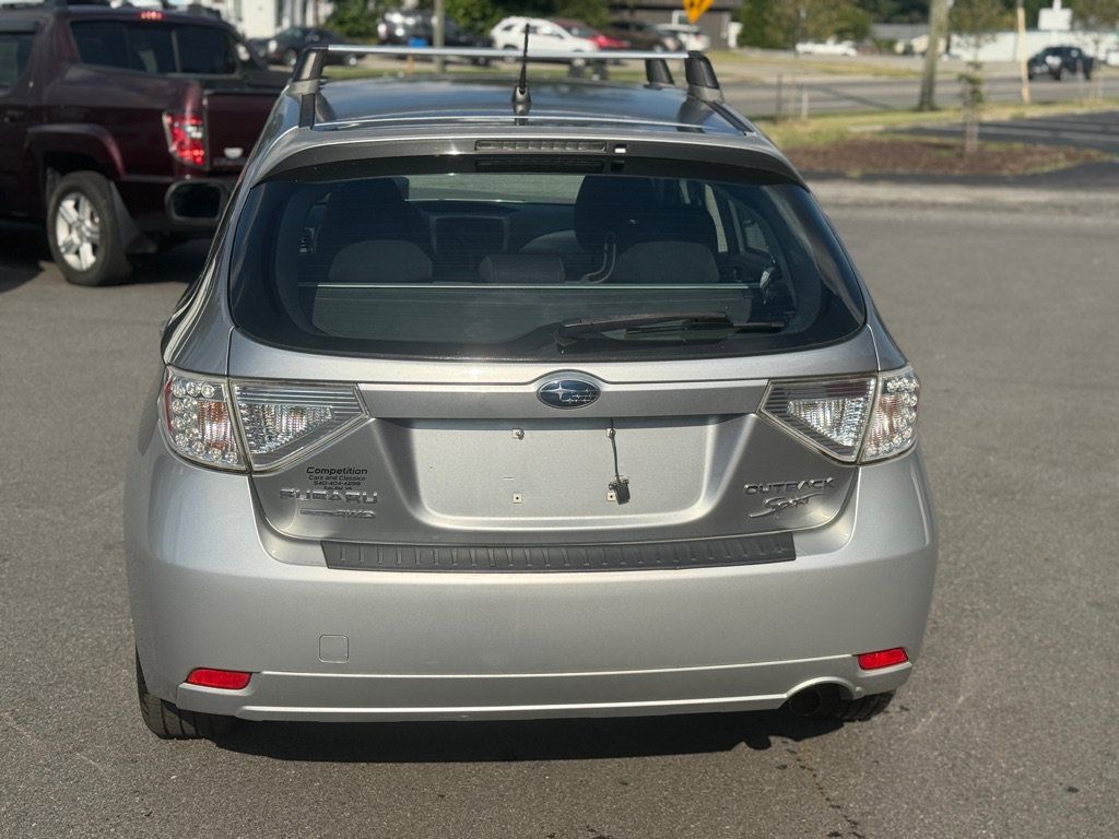 Used 2011 Subaru Impreza Outback Sport AWD/4WD image 6