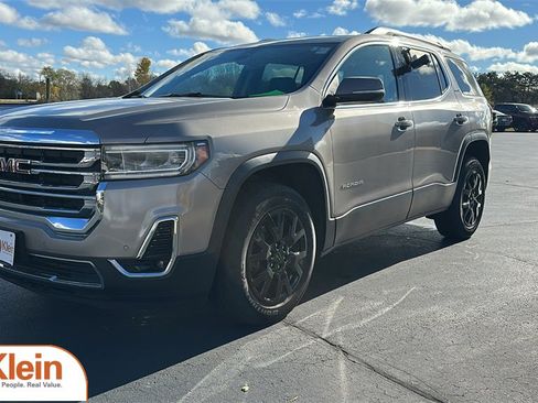 Used 2023 GMC Acadia SLT w/ Trailering Package image 3
