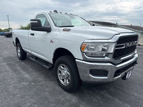 New 2024 RAM 3500 Tradesman w/ Chrome Appearance Group image 2