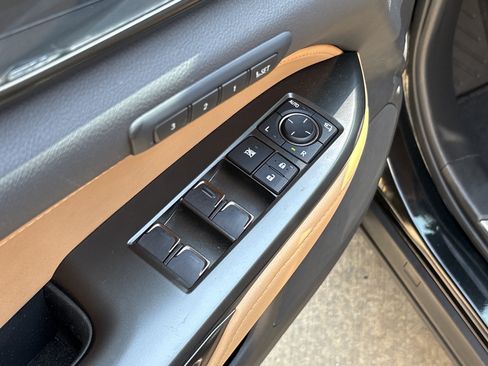 Used 2024 Lexus NX 250 FWD image 15