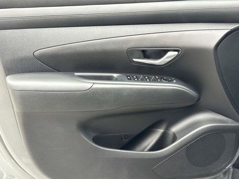 Certified 2025 Hyundai Tucson SEL image 17