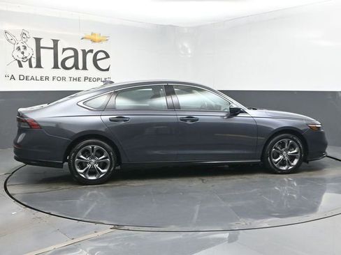 Used 2023 Honda Accord EX-L image 35
