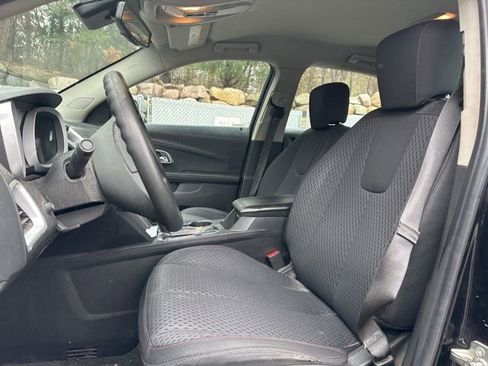 Used 2014 Chevrolet Equinox LS image 9