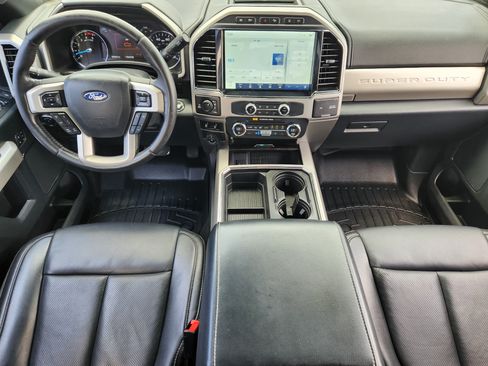 Used 2022 Ford F250 Lariat w/ Black Appearance Package AWD/4WD image 25