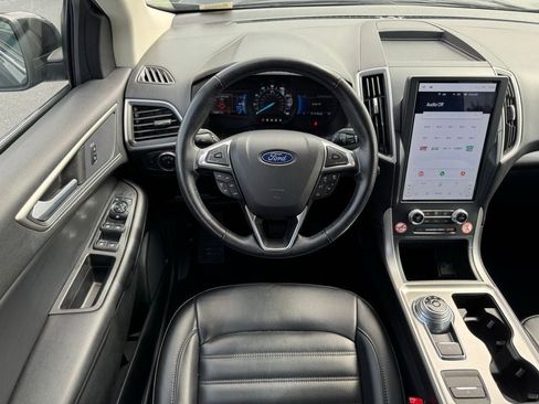 Certified 2023 Ford Edge SEL image 10