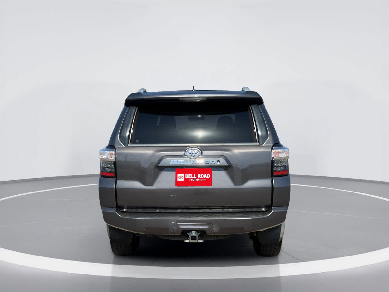 Used 2018 Toyota 4Runner SR5 Premium AWD/4WD image 8