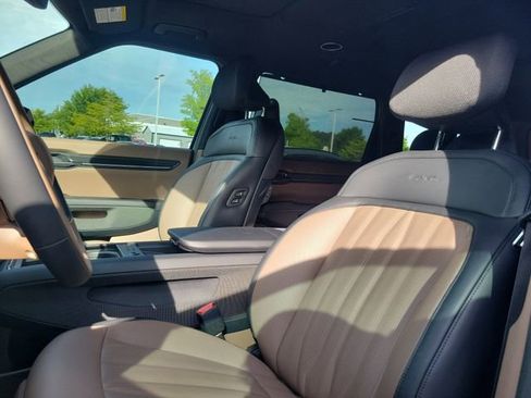 New 2026 Kia EV9 GT-Line AWD/4WD image 14