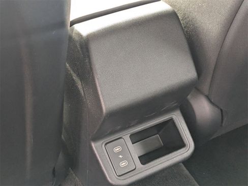 Used 2025 Kia K4 LXS image 28