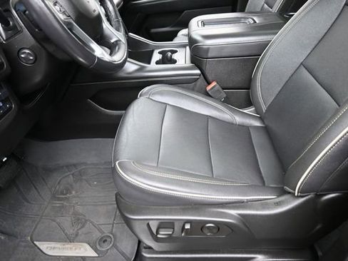 Used 2023 Chevrolet Tahoe Premier w/ Advanced Technology Package AWD/4WD image 9