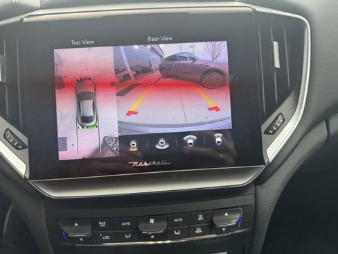 Used 2021 Maserati Ghibli S image 12