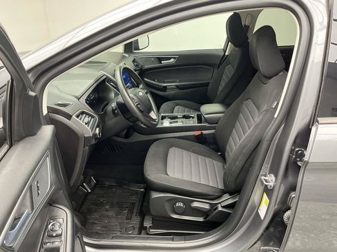 Certified 2024 Ford Edge SE w/ Cargo Accessory Package AWD/4WD image 3