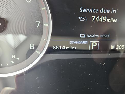 Certified 2025 INFINITI QX50 Luxe image 33