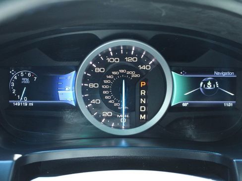 Used 2015 Ford Explorer XLT w/ Equipment Group 202A image 15