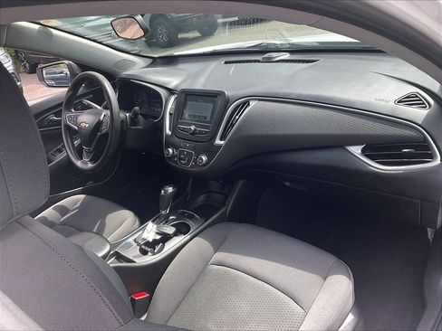 Used 2017 Chevrolet Malibu LS w/ LPO, Convenience Package 1 FWD image 14