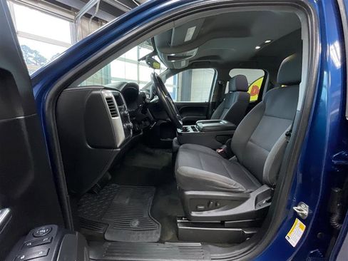 Used 2018 Chevrolet Silverado 1500 LT w/ All Star Edition AWD/4WD image 11
