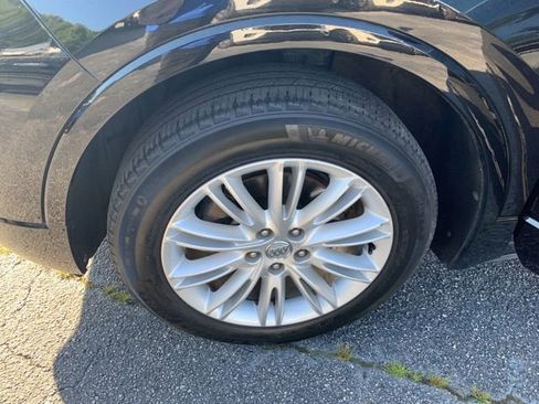 Used 2017 Buick Envision Preferred FWD image 40