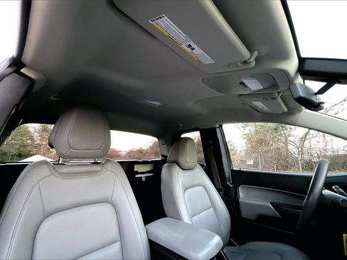 Used 2018 Chevrolet Colorado W/T image 19