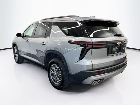 Used 2026 Chevrolet Traverse LT w/ Driver Confidence Package FWD image 5