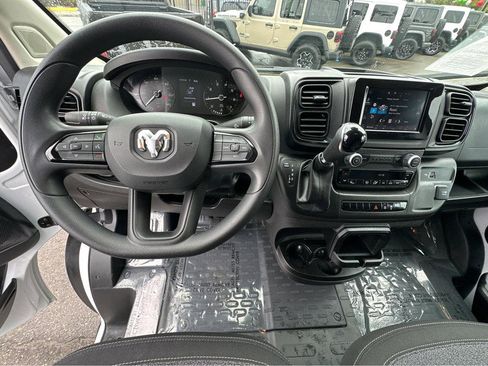 Used 2023 RAM ProMaster 3500 w/ Convenience Group image 20