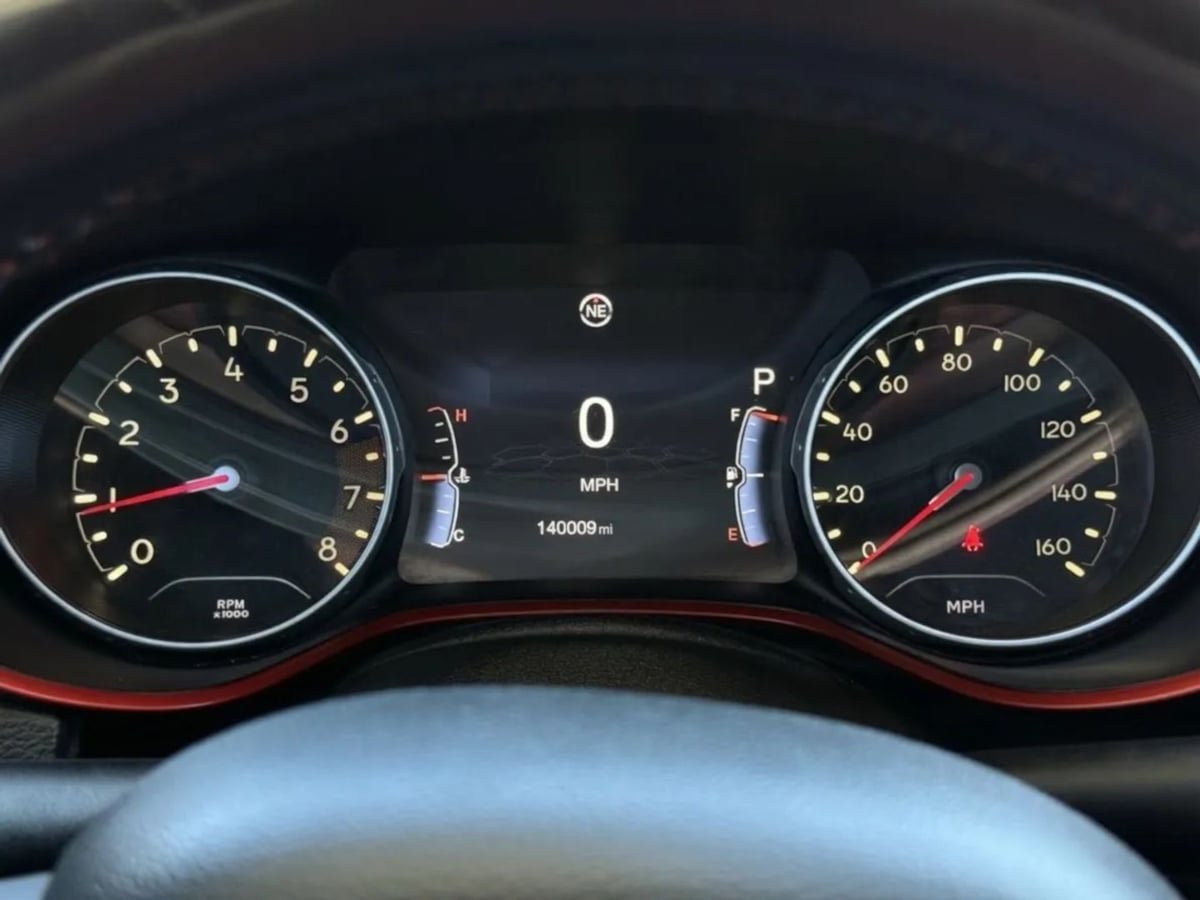 Used 2017 Jeep Compass Trailhawk AWD/4WD image 56