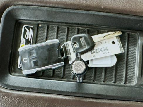 Used 2016 GMC Sierra 2500 Denali w/ Duramax Plus Package image 35