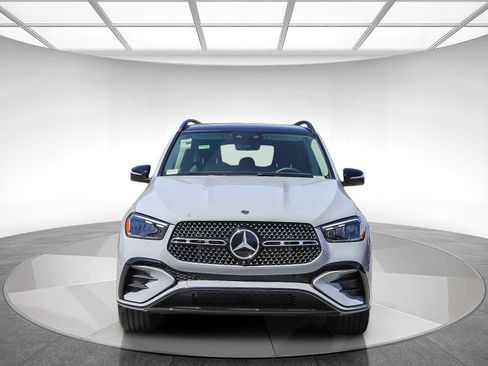 New 2026 Mercedes-Benz GLE 450e 4MATIC image 6