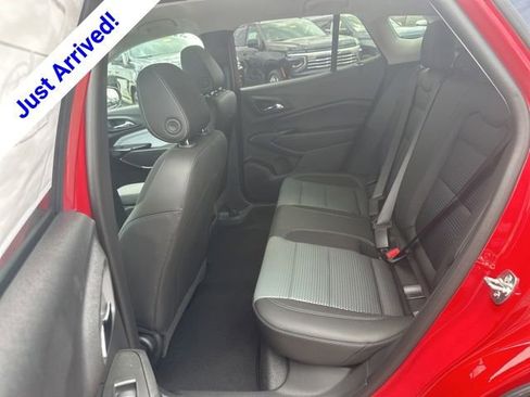 New 2026 Chevrolet Trax LT FWD image 27