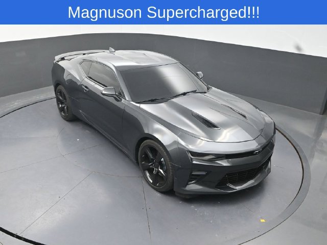 Used 2017 Chevrolet Camaro SS RWD image 12