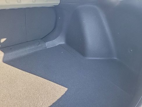 Certified 2025 Honda Civic Sport image 32