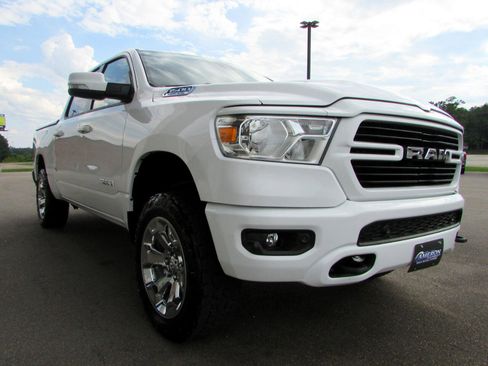 Used 2020 RAM 1500 Big Horn image 5