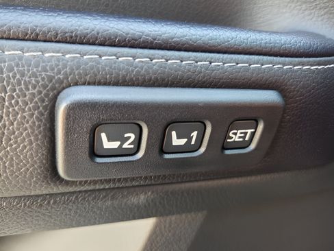 Used 2022 Toyota 4Runner Limited RWD image 31