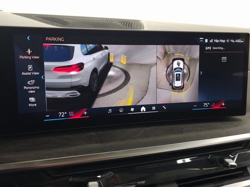 Used 2026 BMW X5 xDrive40i w/ Climate Comfort Package image 27