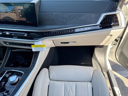 New 2026 BMW X5 xDrive50e w/ Executive Package image 19