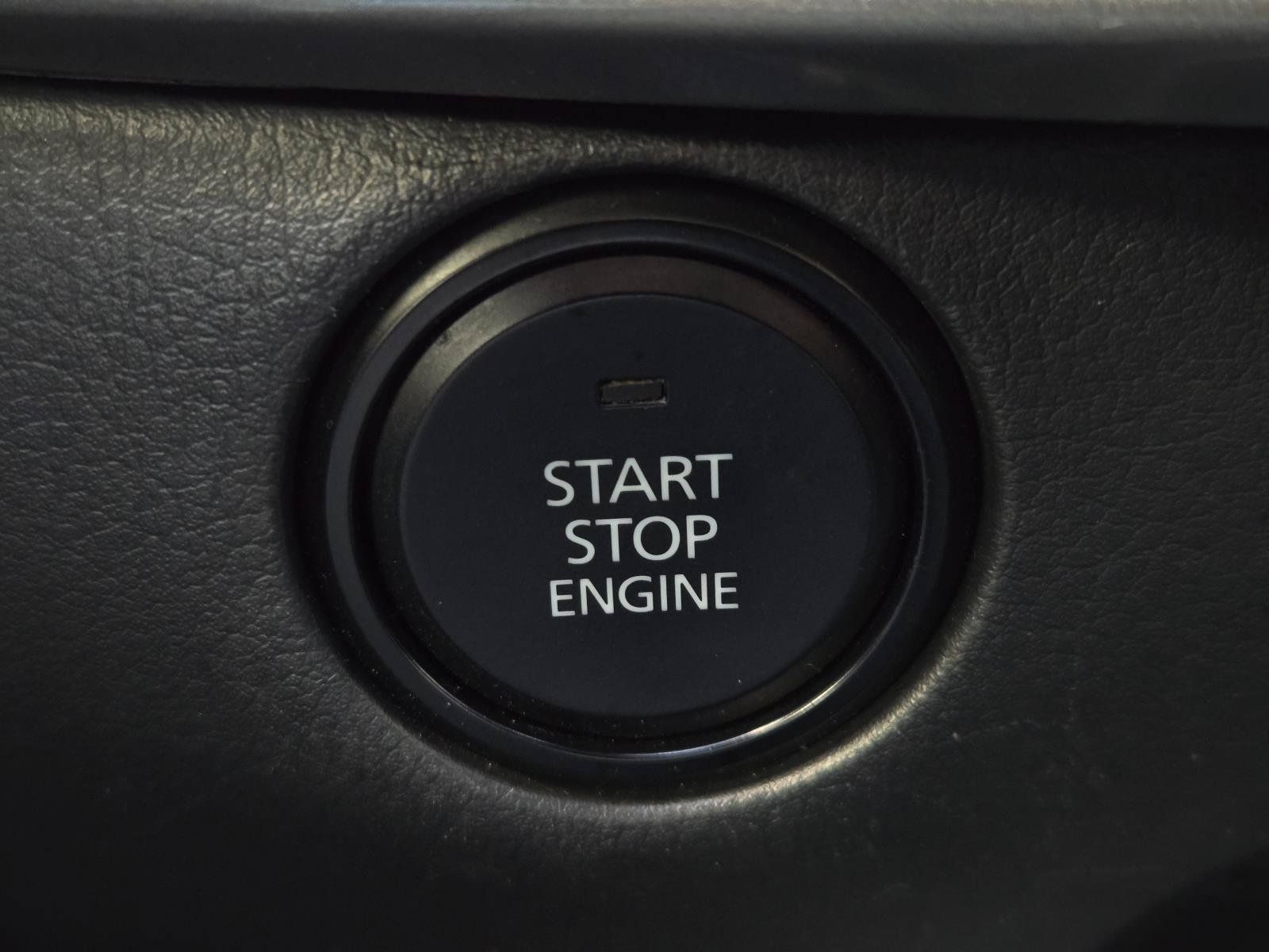 Certified 2021 MAZDA CX-30 FWD 2.5 S image 34