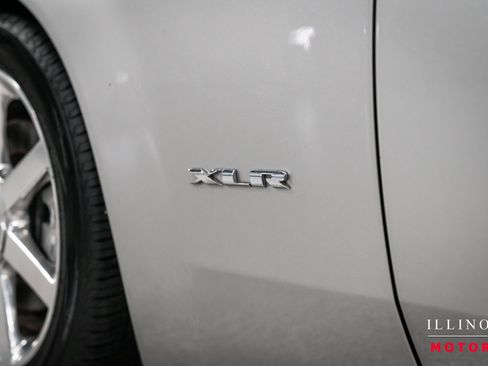 Used 2004 Cadillac XLR RWD image 14