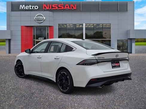 New 2026 Nissan Sentra SR w/ SR All Weather Package FWD image 4