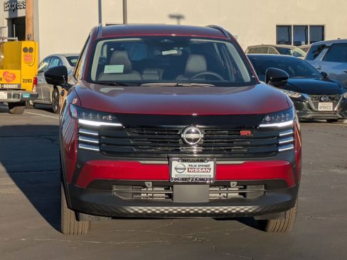 New 2026 Nissan Kicks SR image 7