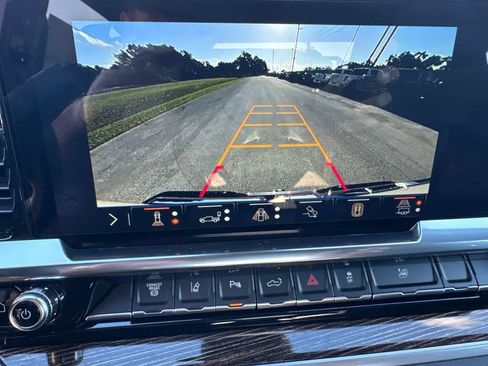 New 2026 GMC Sierra 2500 SLE w/ SLE Value Package; image 34